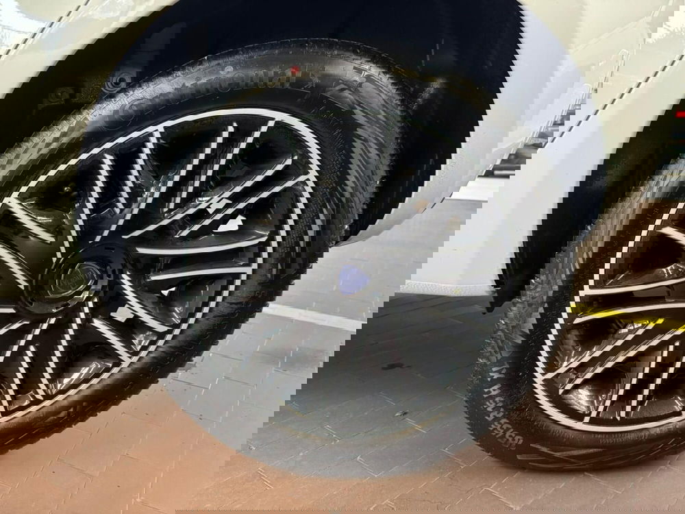 Lancia Ypsilon usata a Milano (14)