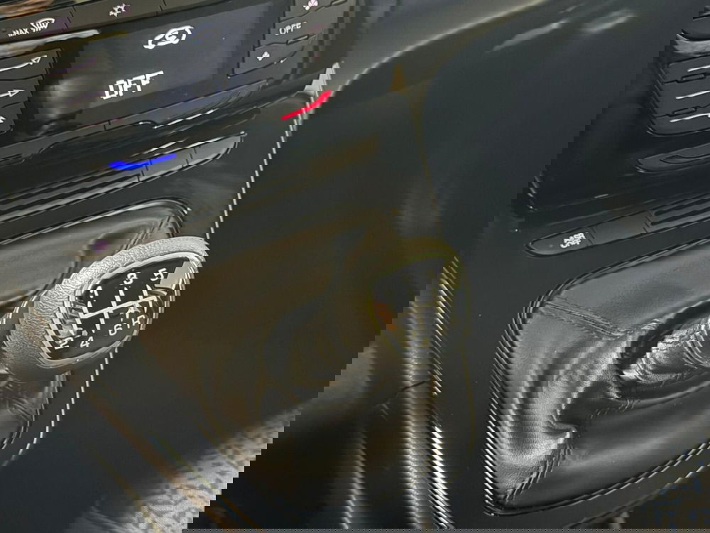 Lancia Ypsilon usata a Milano (7)