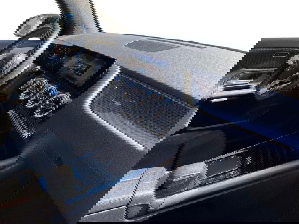 Mercedes-Benz GLA SUV usata a Macerata (12)