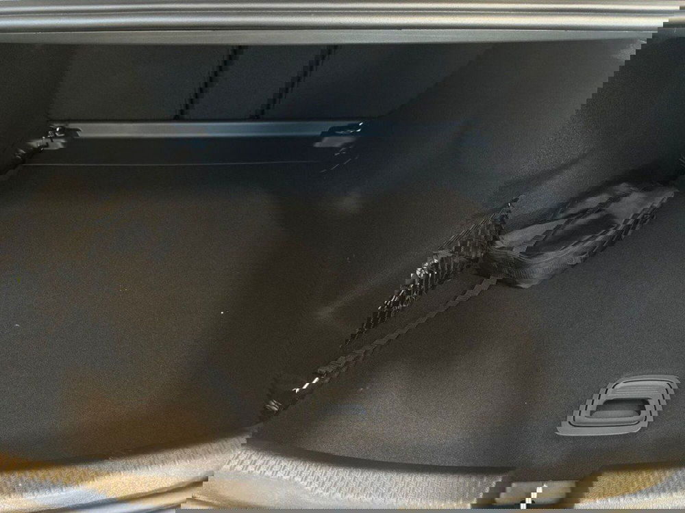 Mercedes-Benz Classe C nuova a Rimini (7)