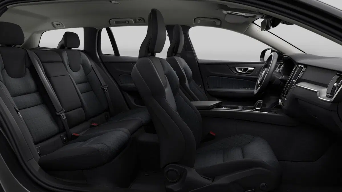 Volvo V60 nuova a Como (8)