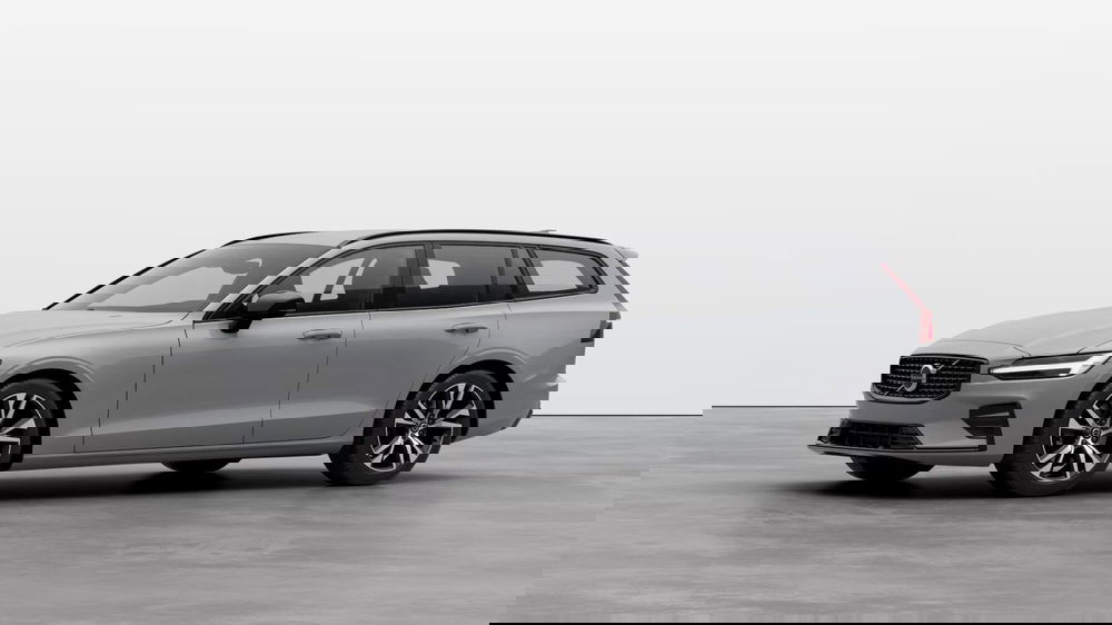 Volvo V60 nuova a Como