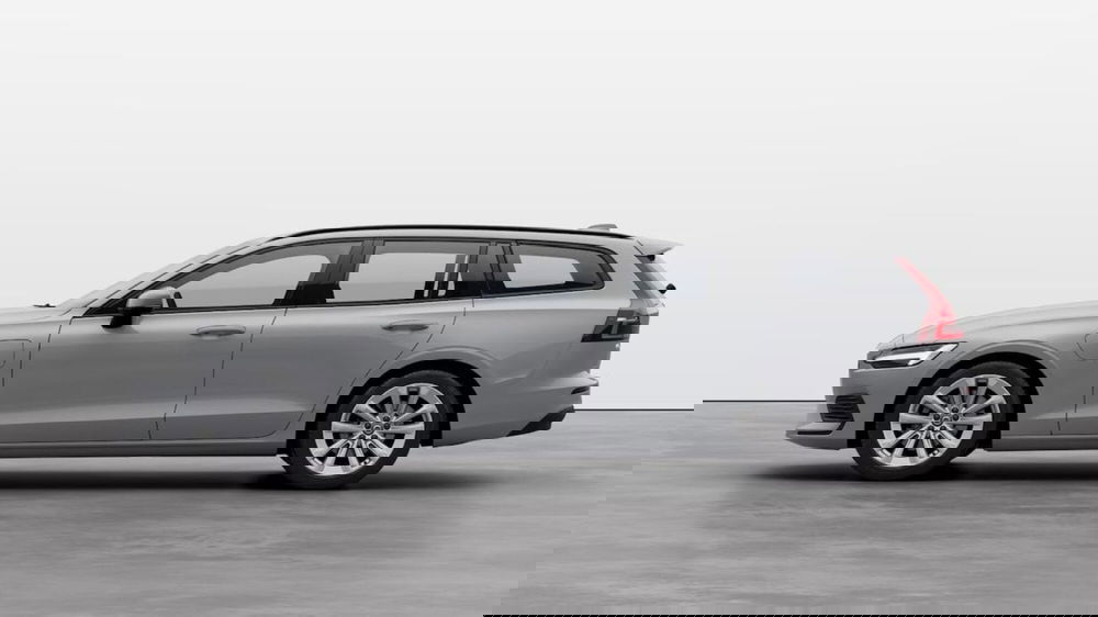 Volvo V60 nuova a Como (2)