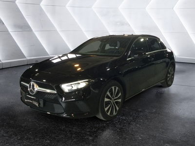 Mercedes-Benz Classe A 250 e Automatic Plug-in hybrid Business del 2021 usata a Caserta