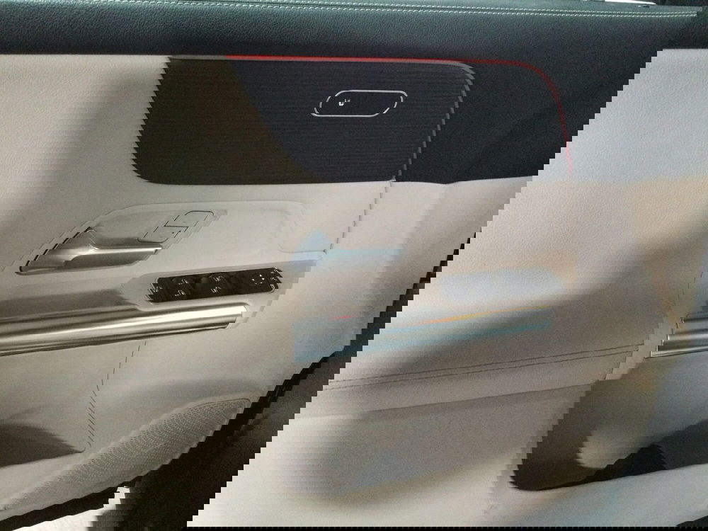 Mercedes-Benz GLA SUV usata a Caserta (12)