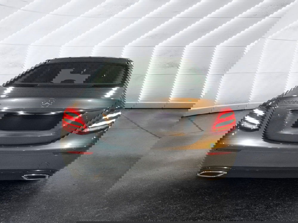 Mercedes-Benz Classe E usata a Caserta (6)