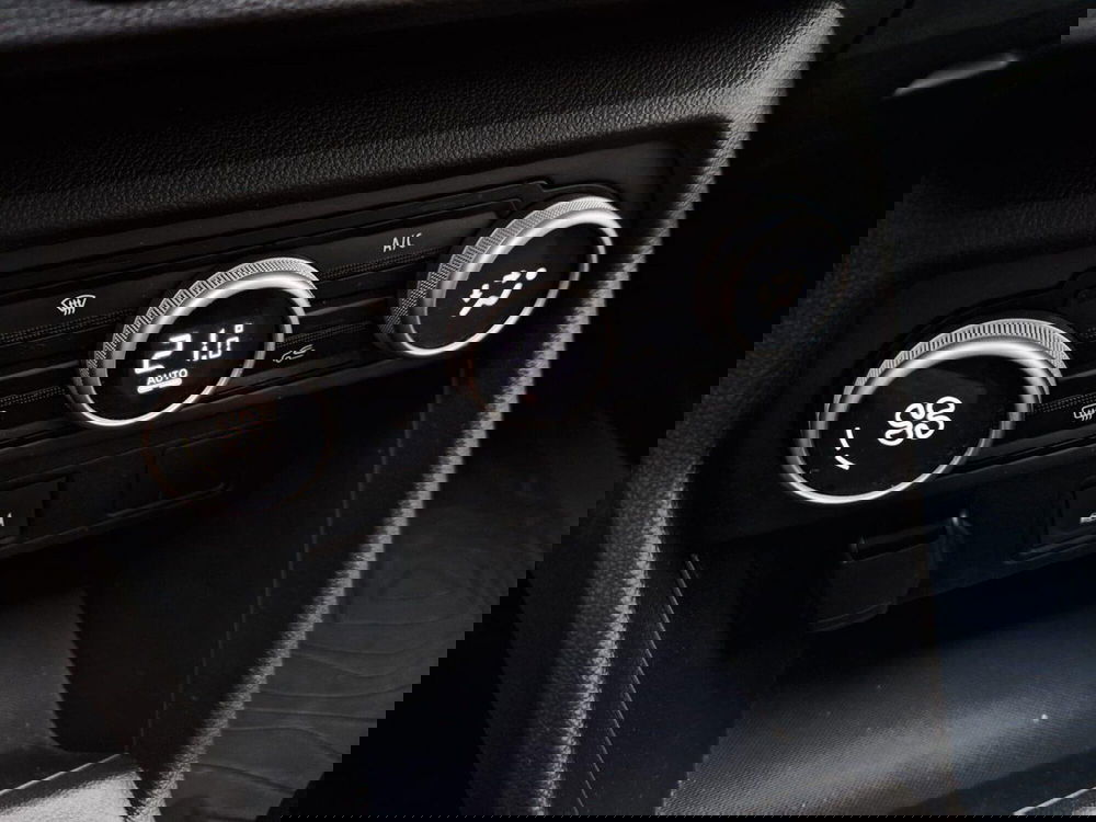 Dacia Jogger usata a Vercelli (11)