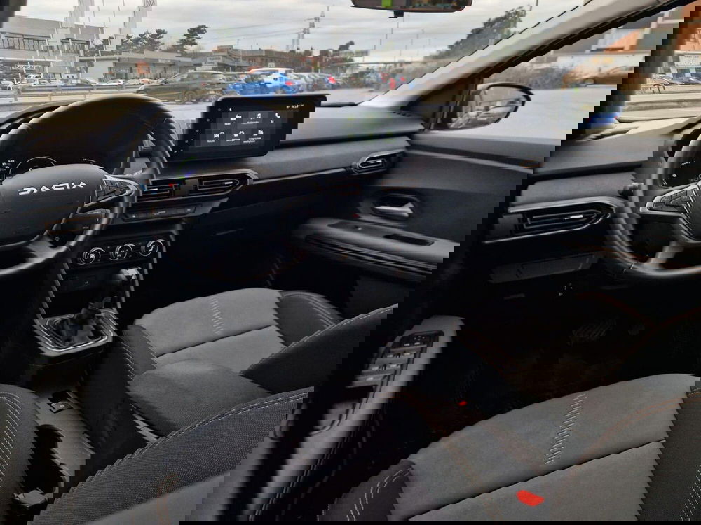 Dacia Jogger usata a Vercelli (7)