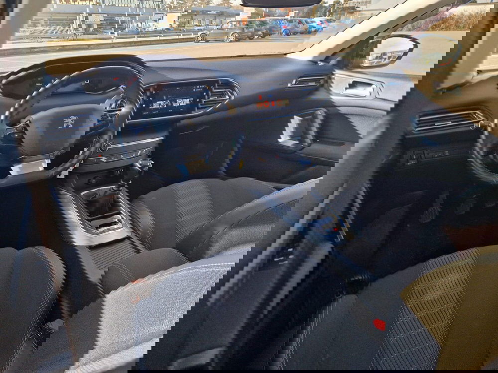 Peugeot 308 SW usata a Vercelli (6)