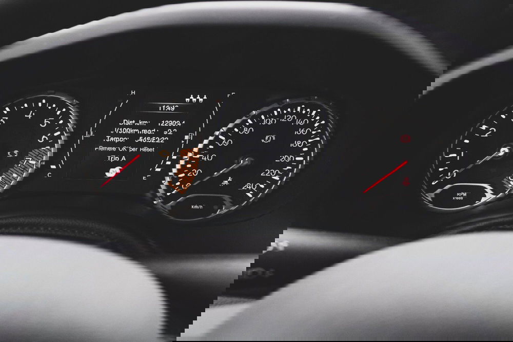 Jeep Renegade usata a Vercelli (12)