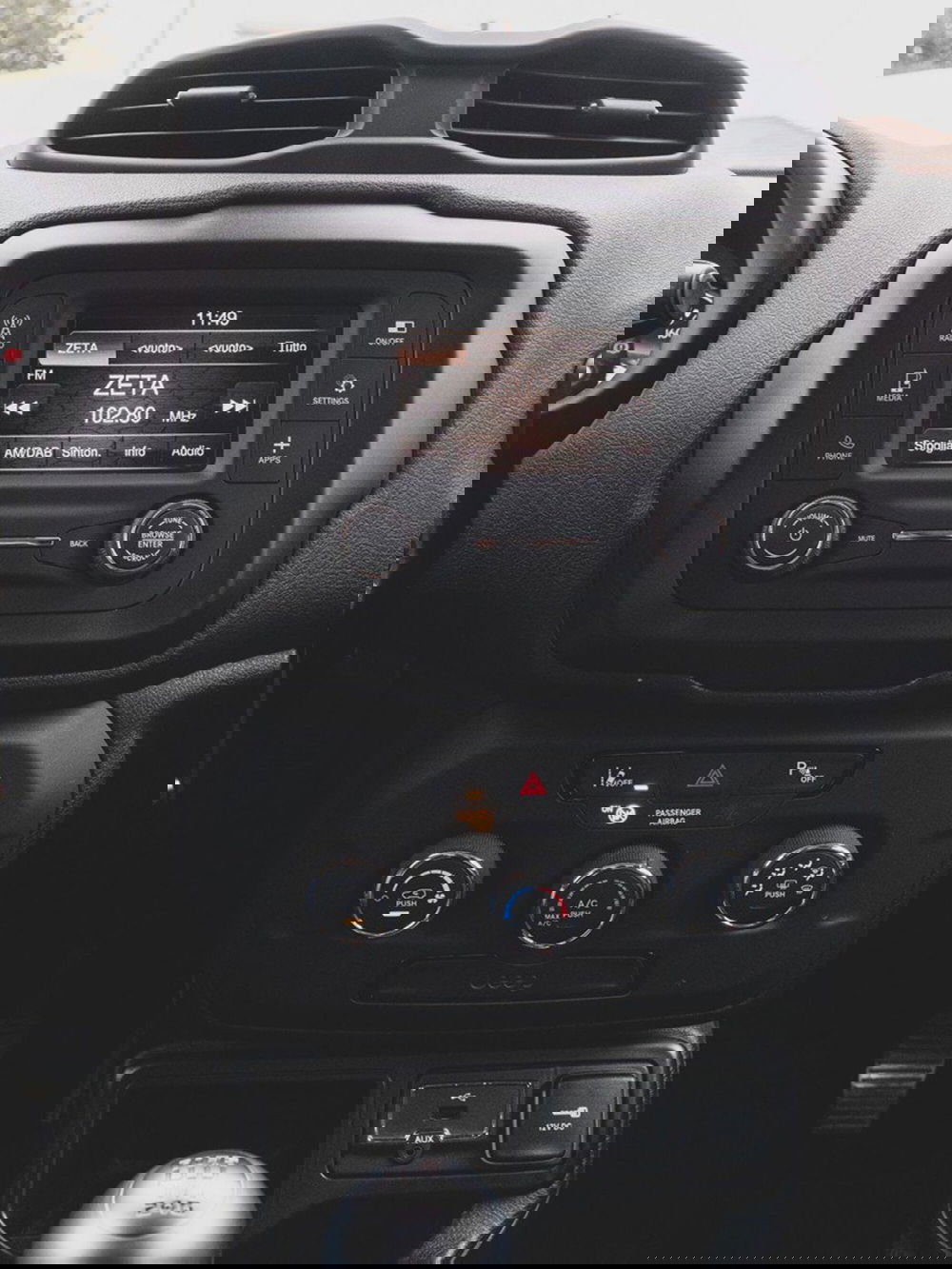 Jeep Renegade usata a Vercelli (17)