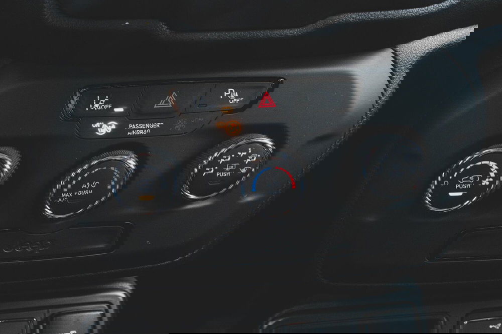 Jeep Renegade usata a Vercelli (20)