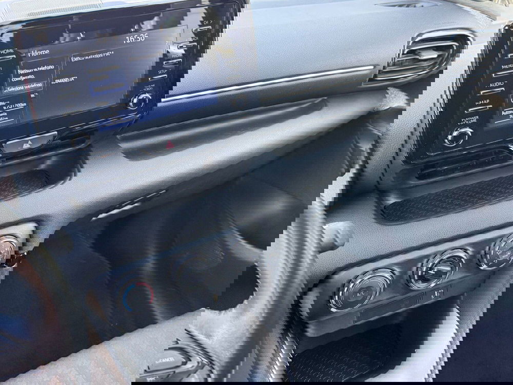 Toyota Yaris usata a Vercelli (11)