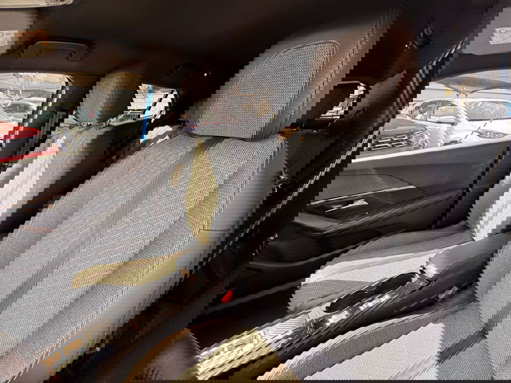 Peugeot 2008 usata a Vercelli (12)