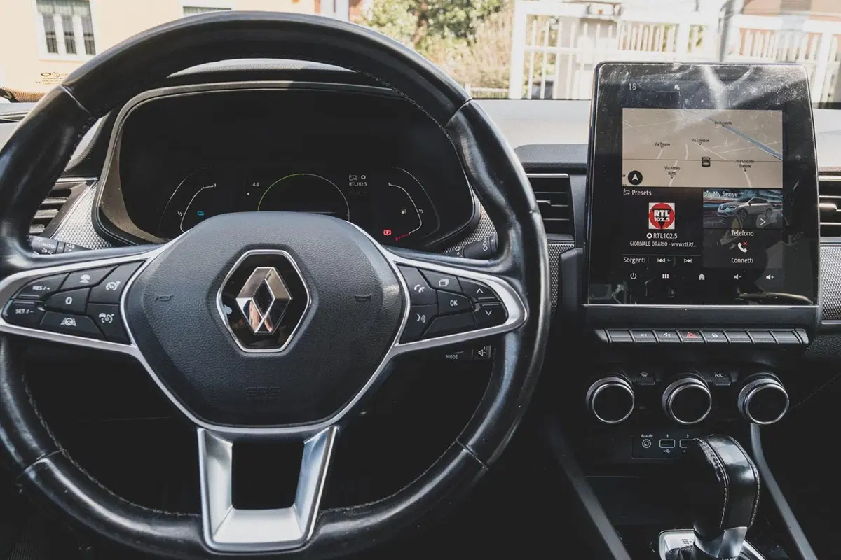 Renault Arkana usata a Vercelli (14)