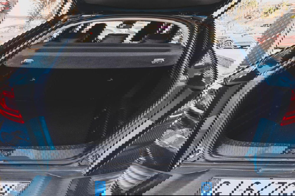 Renault Arkana usata a Vercelli (19)