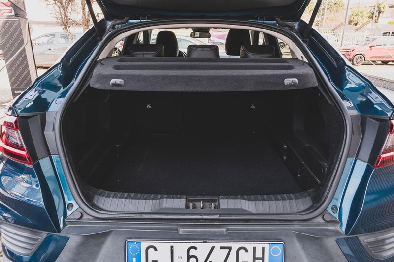 Renault Arkana usata a Vercelli (19)