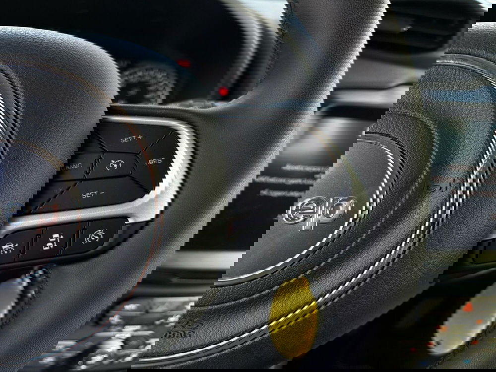 Jeep Renegade usata a Vercelli (17)