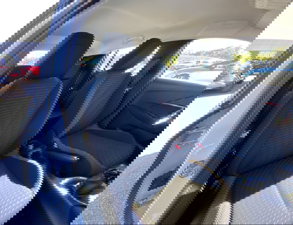 Peugeot 208 usata a Perugia (11)