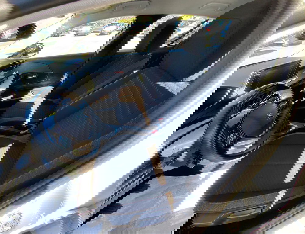 Peugeot 208 usata a Perugia (8)