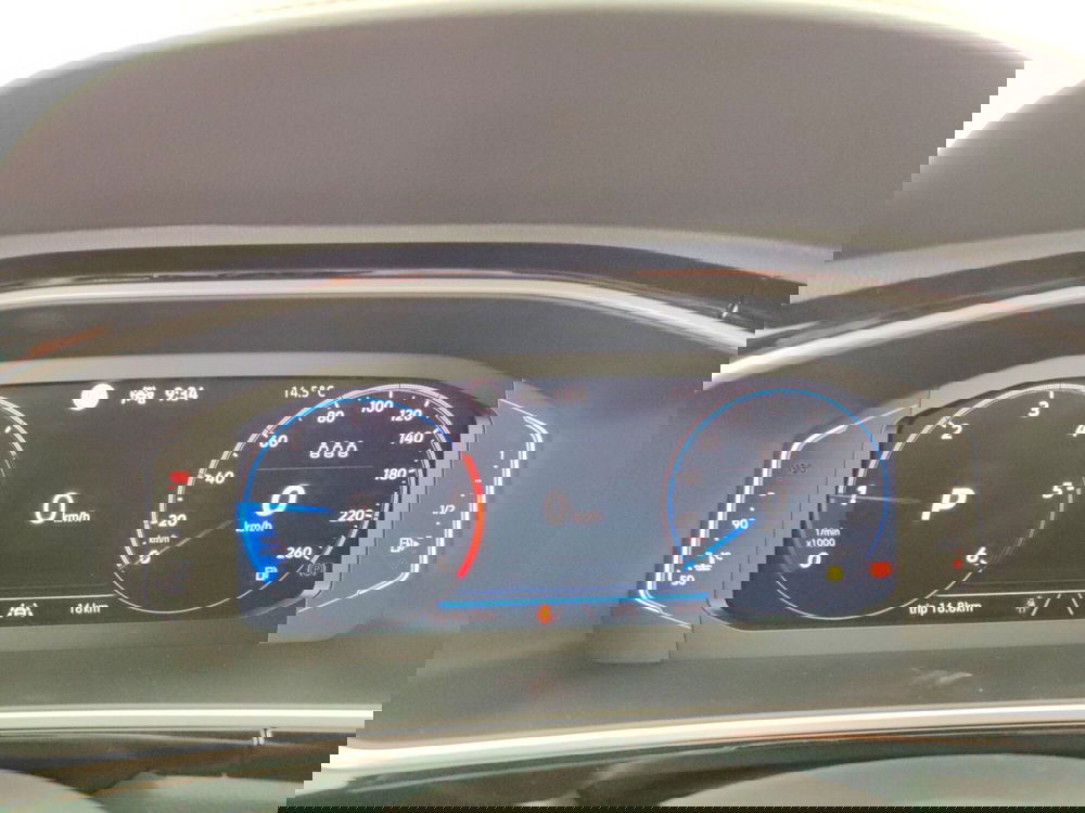 Volkswagen T-Roc nuova a Massa-Carrara (15)