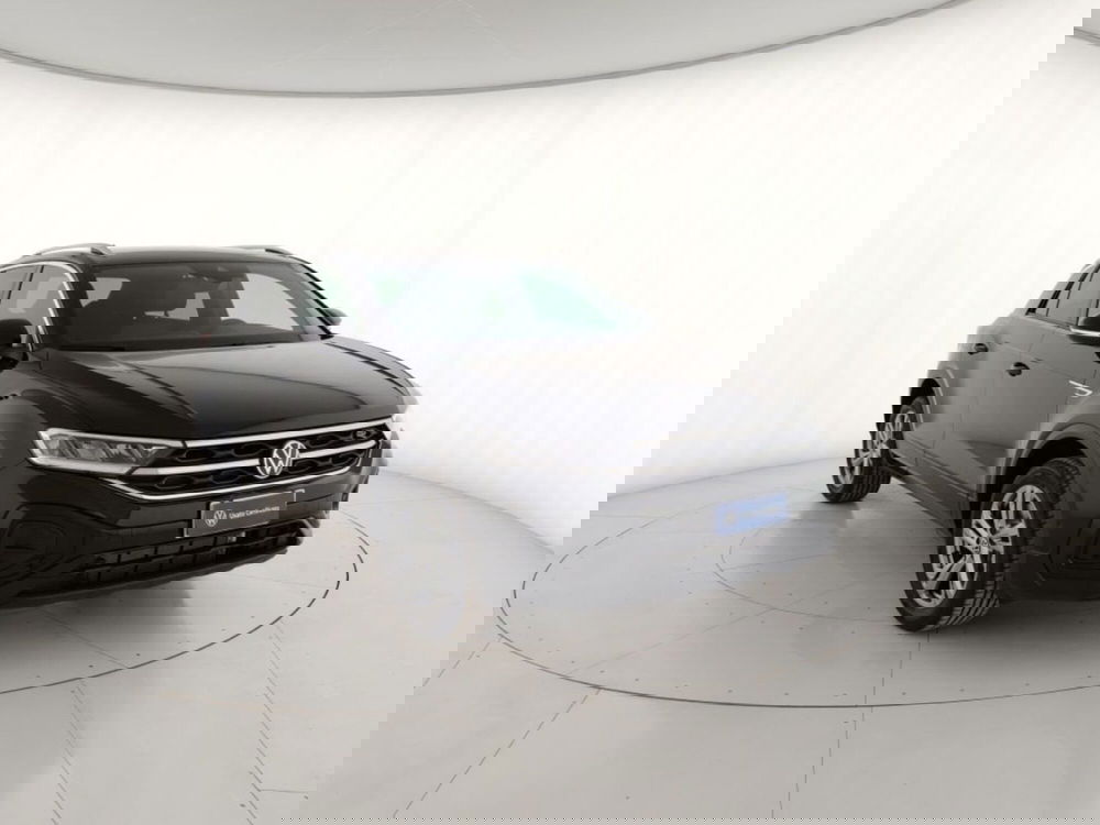 Volkswagen T-Roc nuova a Massa-Carrara (4)