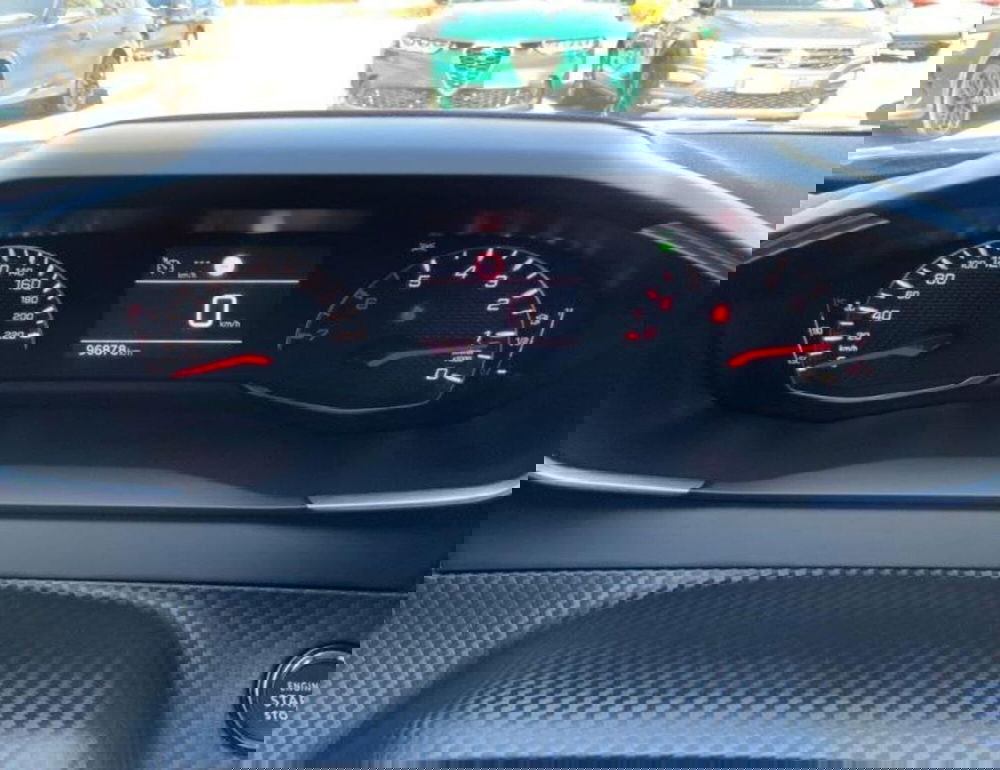 Peugeot 2008 usata a Perugia (10)