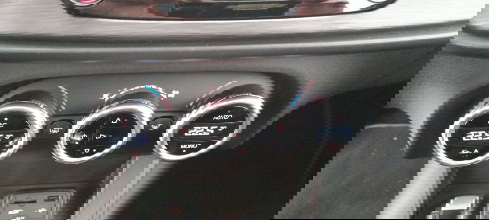 Alfa Romeo Giulietta usata a Treviso (17)