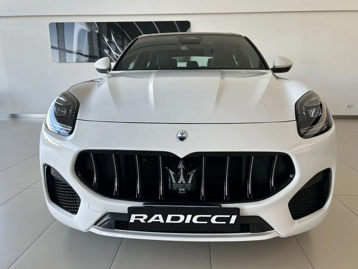 Maserati Grecale usata a Ancona (7)