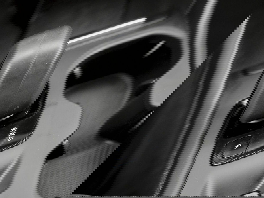 Volvo XC40 usata a Prato (15)