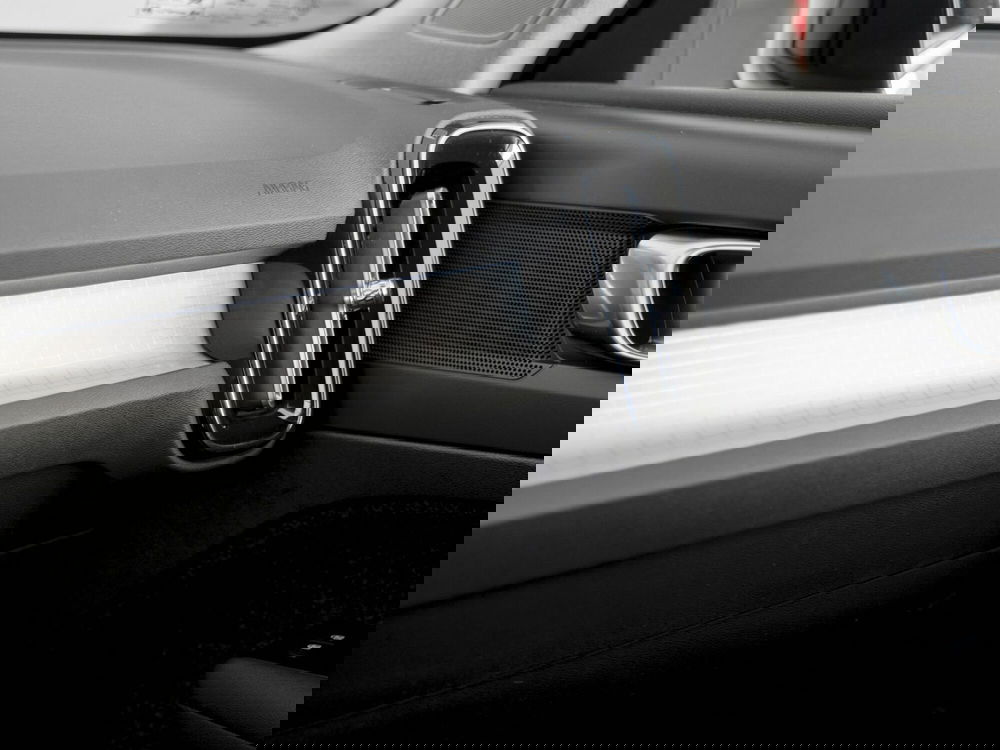 Volvo XC40 usata a Prato (16)