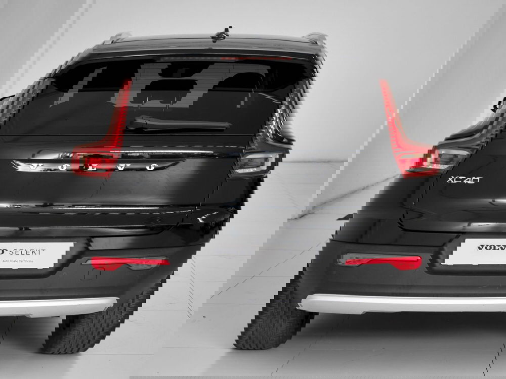 Volvo XC40 usata a Prato (4)