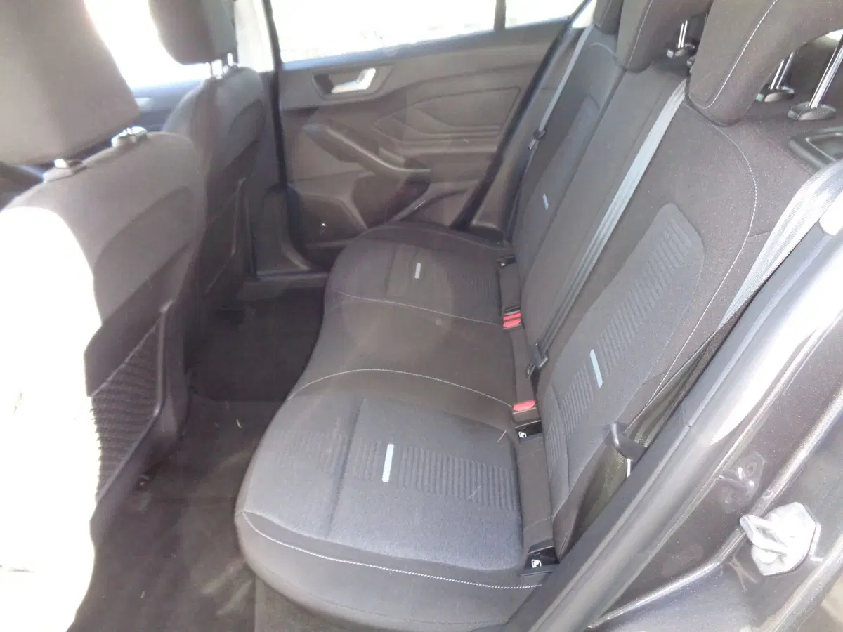 Ford Focus usata a Treviso (9)