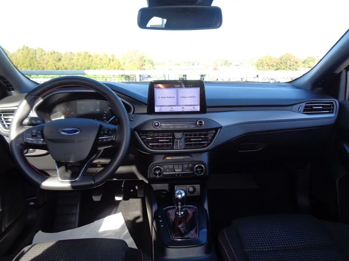 Ford Focus usata a Treviso (11)