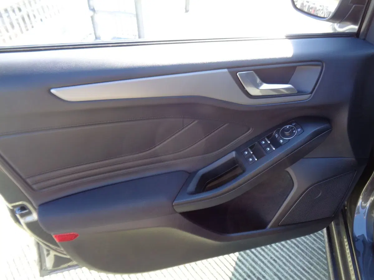 Ford Focus usata a Treviso (7)