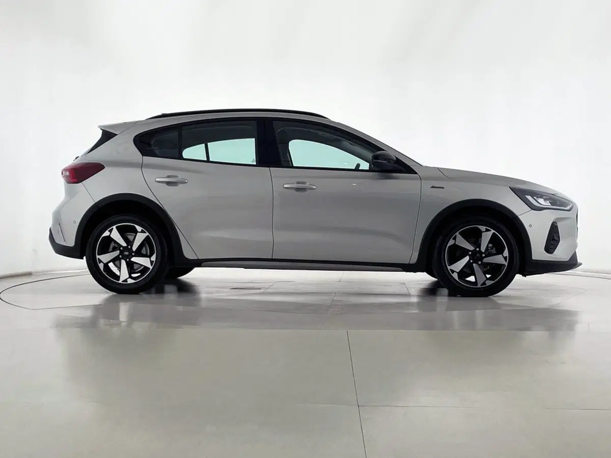 Ford Focus usata a Perugia (5)