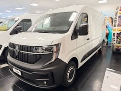 Renault Master Furgone T35 2.0 blue dci 130cv L3H2 nuova a Torino