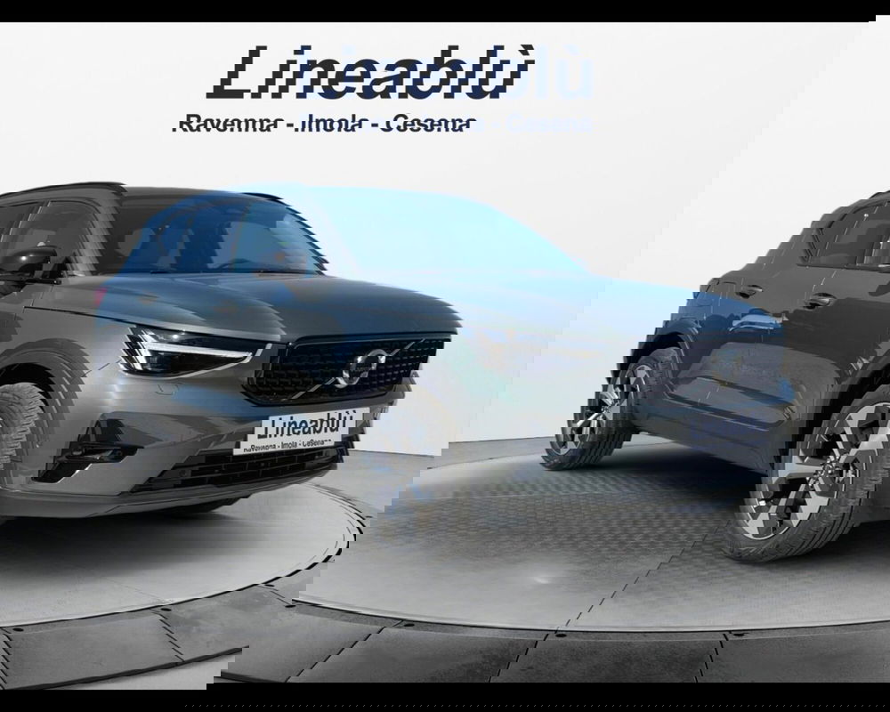 Volvo XC40 nuova a Bologna (7)