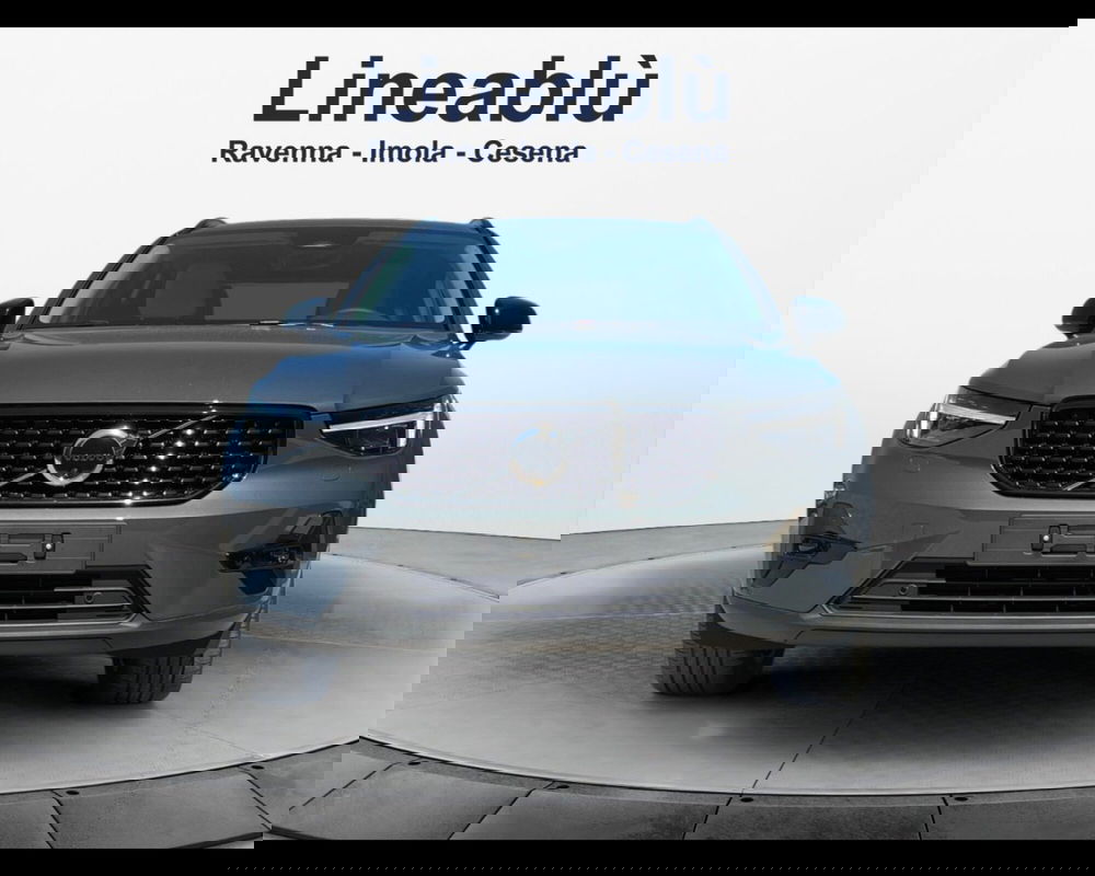 Volvo XC40 nuova a Bologna (8)