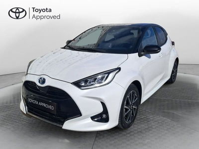 Toyota Yaris 1.5 Hybrid 5 porte Style del 2023 usata a Curno