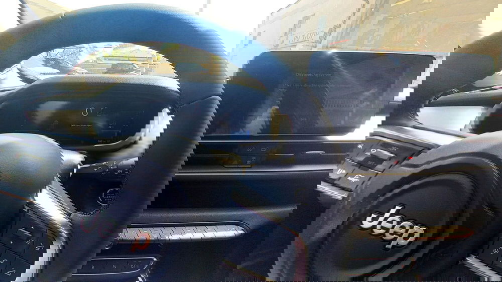 Jeep Avenger nuova a Benevento (11)