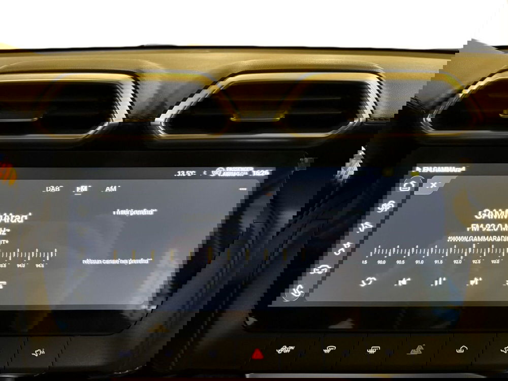 Mg ZS nuova a Milano (18)