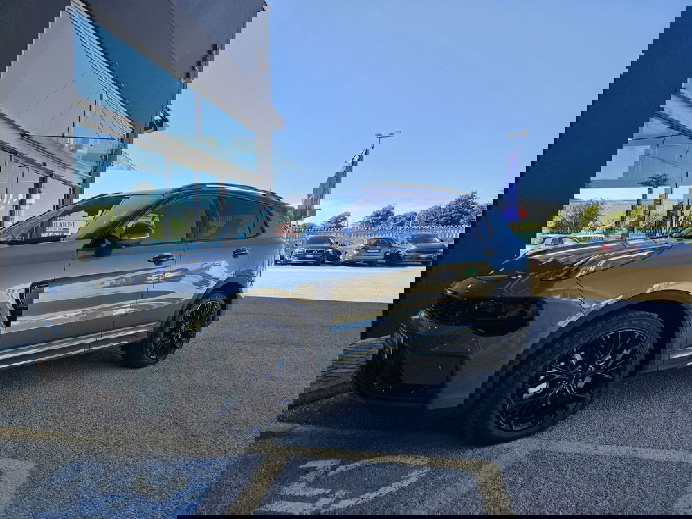 Lynk & Co 01 nuova a Pescara (6)