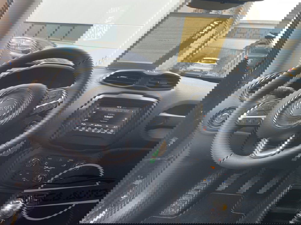 Jeep Renegade usata a Roma (12)