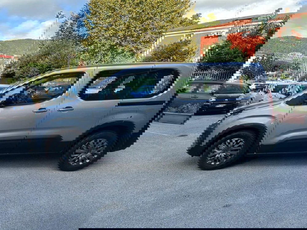 Peugeot Rifter nuova a Salerno (10)