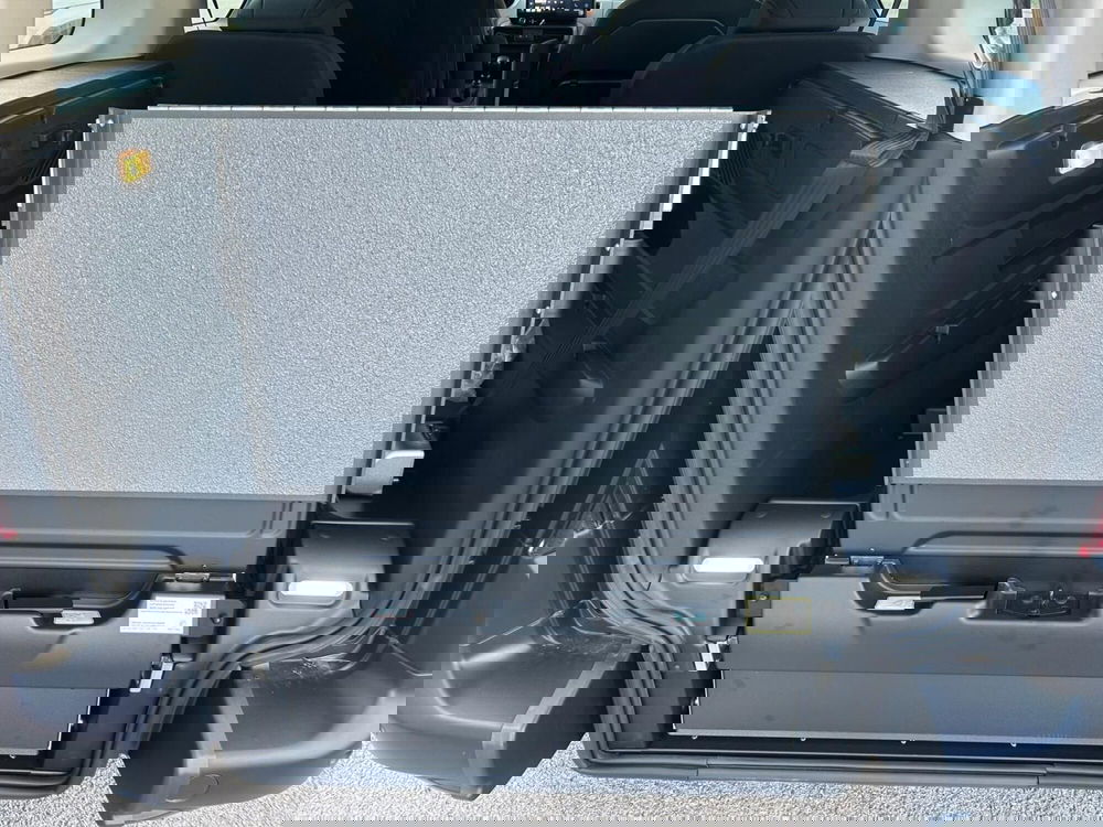 Peugeot Rifter nuova a Salerno (14)