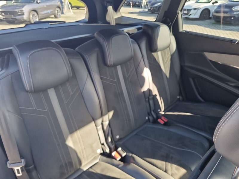 Peugeot 5008 usata a Lucca (14)