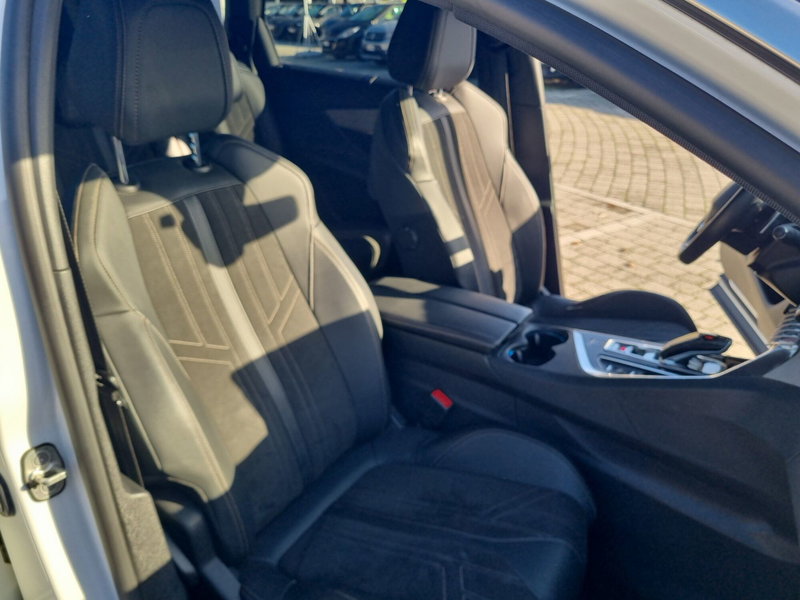 Peugeot 5008 usata a Lucca (15)