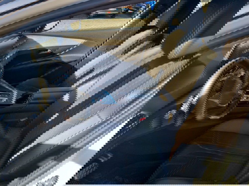 Peugeot 5008 usata a Lucca (6)