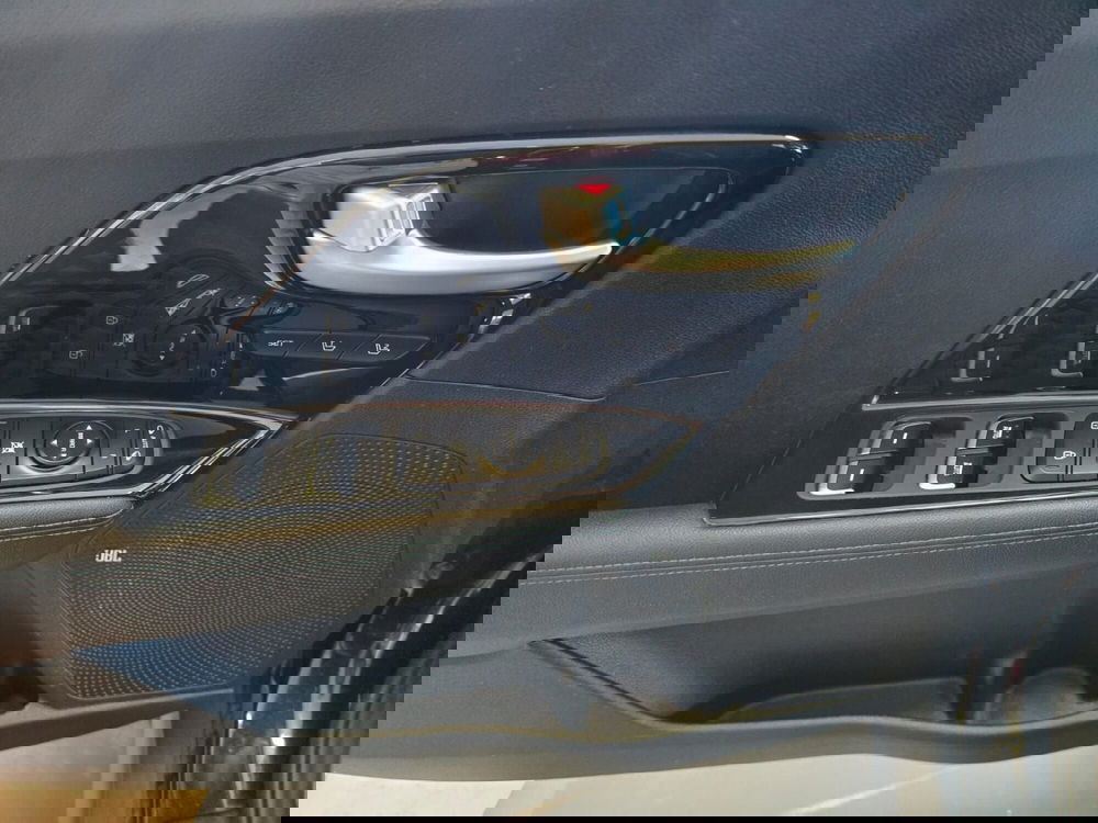 Kia e-Niro usata a Rimini (19)